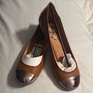 Bare Traps Brown Flats with Silver Accents